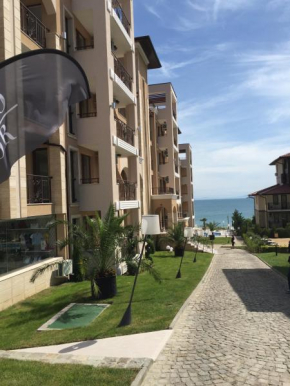 PORTO PARADISO Apart Complex